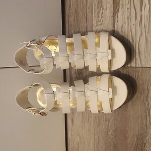 Stylish Strappy Marc Fisher Heels! Sz 8.5!